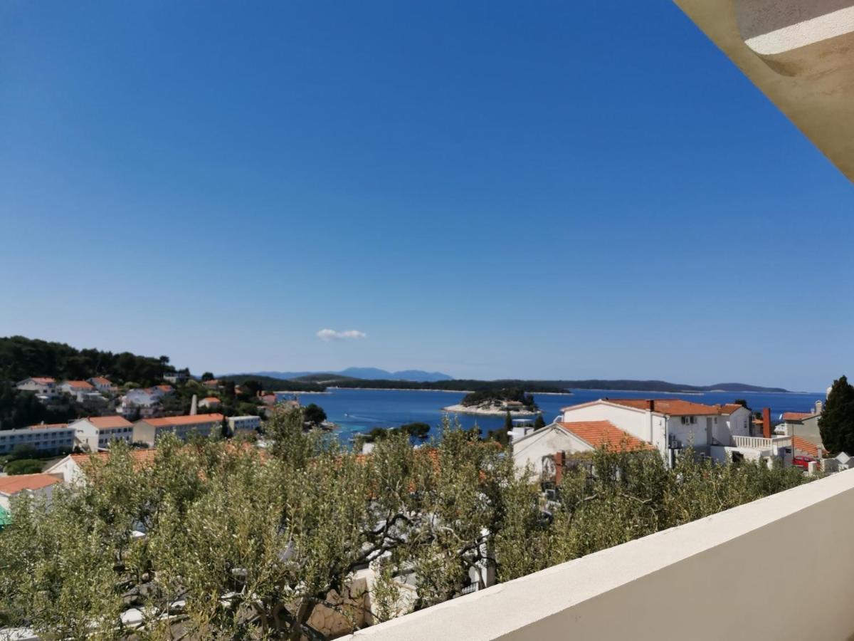 Apartment Buzolic Hvar Town Exteriör bild